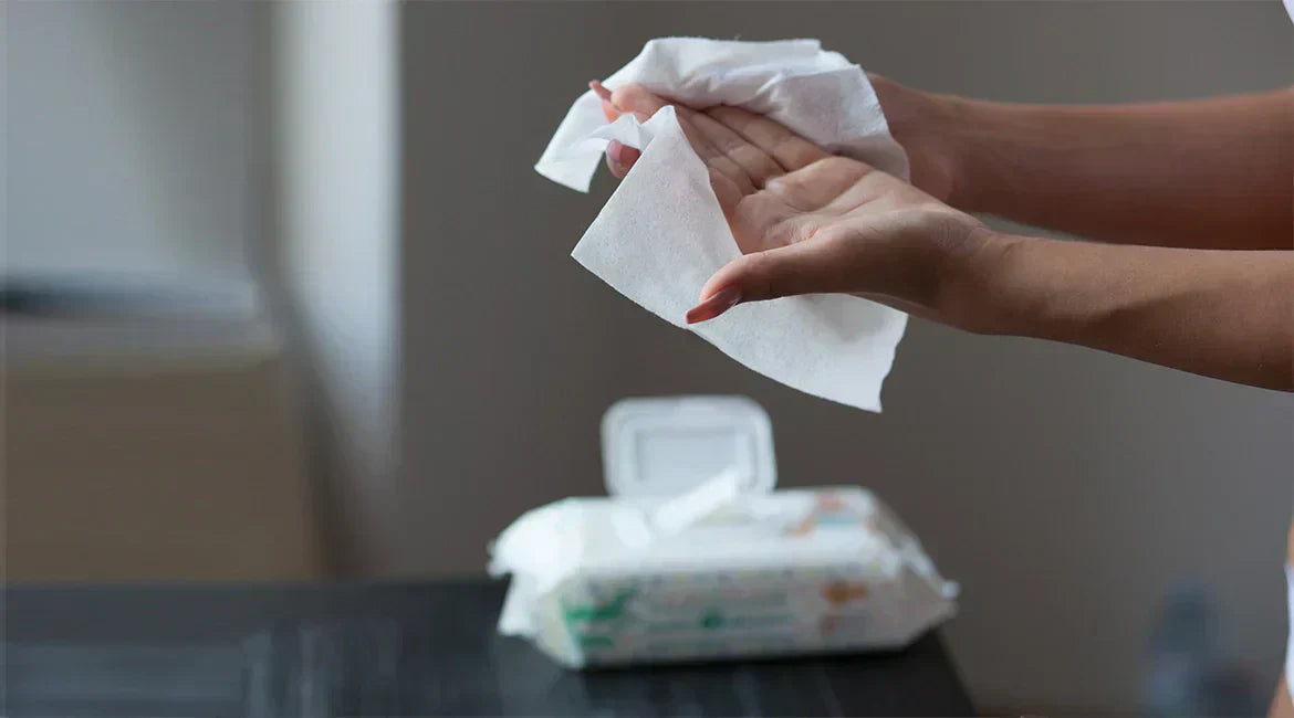 How to Keep Wet Wipes Fresh in Hot Weather