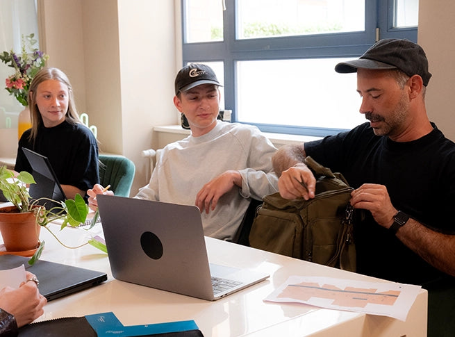 Reviewing the MOVA bag design at the Growgether studio