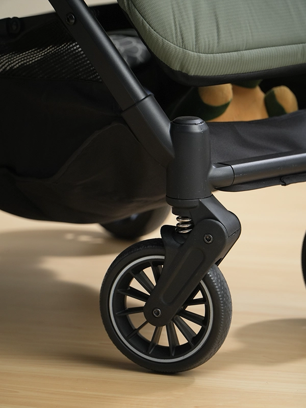 Smooth & Effortless Maneuverability